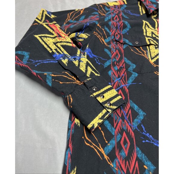 Wrangler Western Shirt Womens Size XL Aztec Pearl Snap Long Sleeve Button Down - Picture 3 of 16